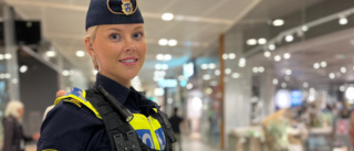 Häng med in i säkerhetszonen i Hageby – så många poliser såg vi