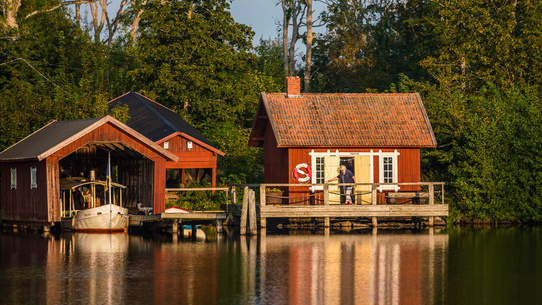 Förmånliga sommarutflykter längs Göta Kanal