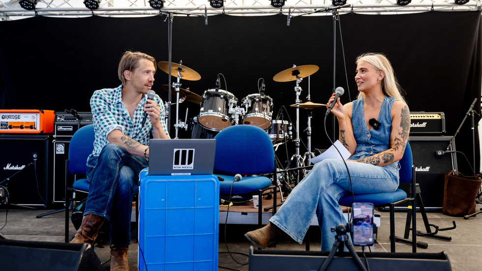 Nöjespodden Kranen med Magnus Tosser och Melanie Åström hade en liveinspelning under Kirunafestivalen. 