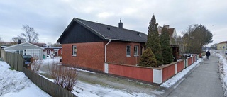 Ny ägare tar över 90-talshus i Visby
