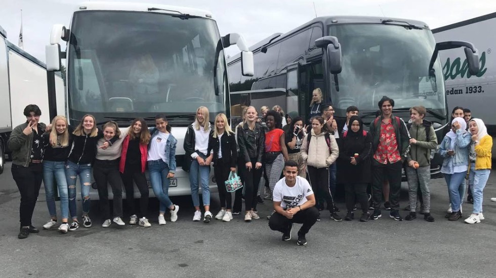 Fritidsgårdens sommarlovsprogram avslutades med en bussresa till Liseberg. Ett 60-tal ungdomar ville avsluta ledigheten tillsammans i Göteborg.