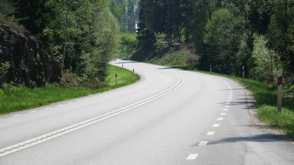 Riksväg 34 mellan Hultsfred och Målilla ska byggas om till 2+1. Kommunstyrelsens arbetsutskott fick en lägesrapport av Trafikverket.
