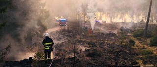 Skogsbrand härjade vid fritidshus