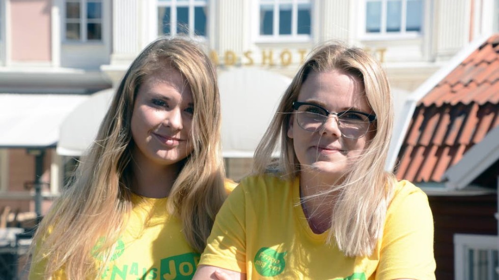 På onsdagen besökte LO Vimmerby för sin kampanj "Facket på sommarjobbet". Jenny Melander och ansvarige Isabell Lindalen var två av fyra representanter på plats.