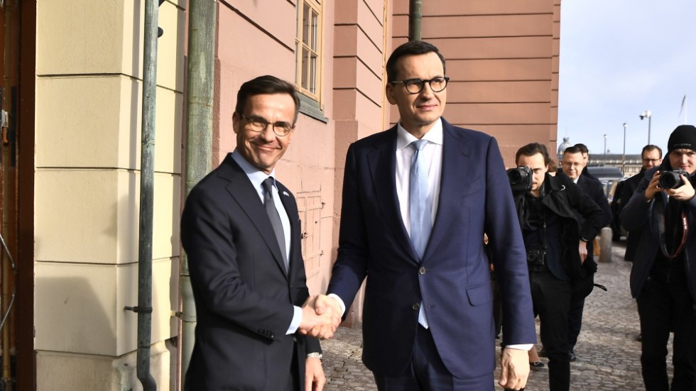 Statsminister Ulf Kristersson (M) tog emot Polens premiärminister Mateusz Morawiecki på Sagerska huset i Stockholm.