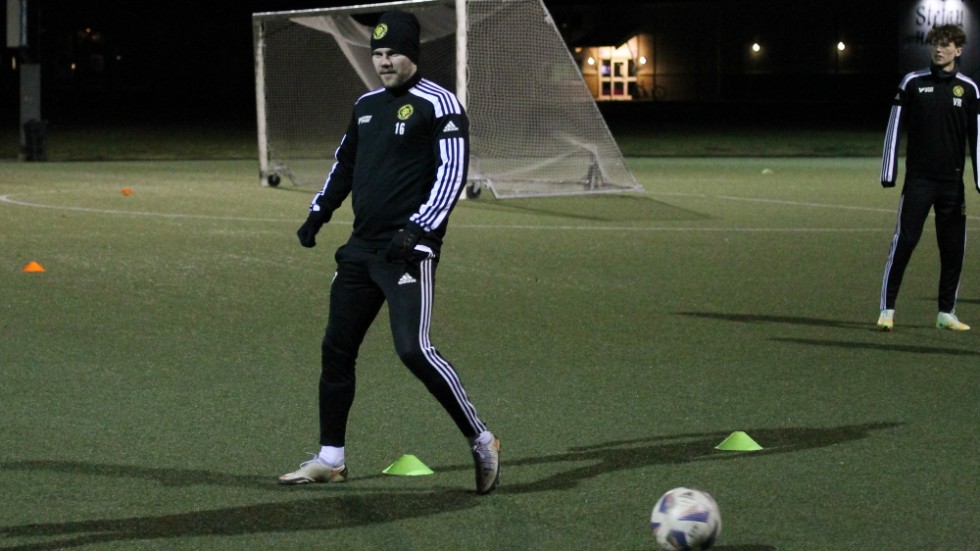 Jonathan Fält-Öhr kommer vara spelande assisterande tränare  i VFF den kommande säsongen.