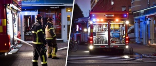 Brand i lägenhetshus i centrala Skellefteå – stort pådrag • ”Brann i tvättmaskin”