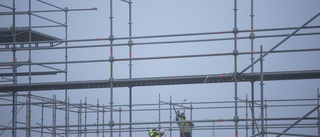 Jobbade på tak – utan tillräckligt fallskydd • Enköpingsföretaget tvingas betala 51 500 kronor