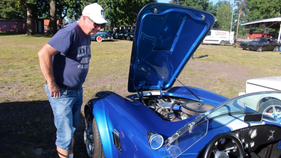 Hans Karlsson hittade sin drömbil, en Chevrolet Cobra, under den senaste Lönnebergaträffen.