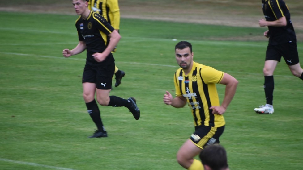 Gullringens spelande tränare Karlo Goranci är nöjd efter 4–0 hemma mot Malmbäck.