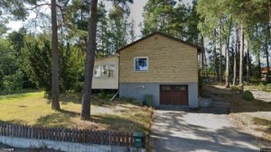 60-talshus på 87 kvadratmeter sålt i Skogstorp - priset: 2 435 000 kronor