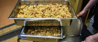 Ingen mat för 900 elever – köket coronastängt