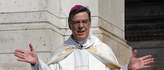 Fransk ärkebiskop lämnar sin post efter rykten