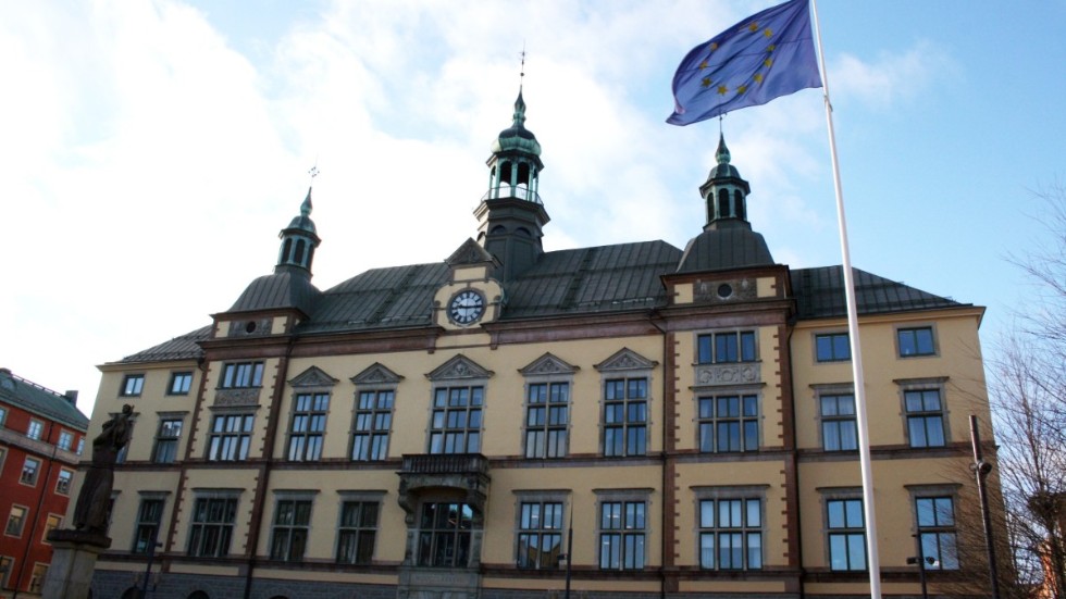 Under lördagen vajade EU-flaggan åter framför stadshuset.