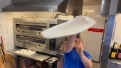 Kebabpizzan 40 år: "Den är ohotad etta hos oss"