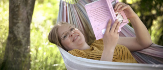 Sommartipset: Böckerna som trivs i hängmattan