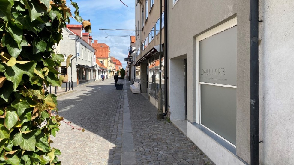 Adelsgatan får en ny pizzeria i början av juni när Stockholmskedjan 800 grader slår upp portarna. Enbart lokala råvaror samt naturviner står i fokus. 