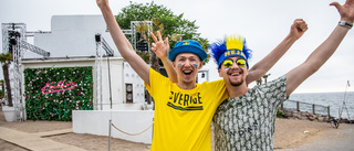 Fotbollsfest på Visbys krogar – men alla som ville fick inte komma in