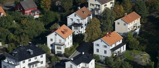 Mäklare tror på stillastående bostadspriser