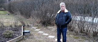 Björn tar avloppsfajten mot kommunen – hotas av vite: "Frustrerande"