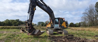 Därför är det grävmaskiner i Starbyområdet: "Har startat lite smått"