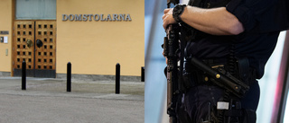 Poliser med förstärkningsvapen är redo - om någon vill störa rättegången