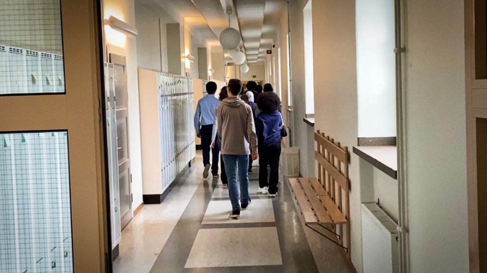 For the first time in a while, Kanalskolan's corridors are bustling with life.