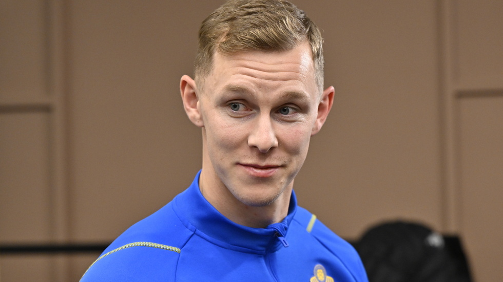 Emil Krafth är tillbaka i svenska landslaget.