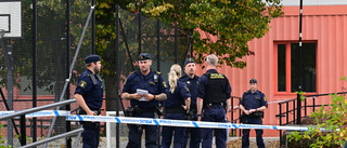 Tonåring skjuten på skola i Stockholmsområdet