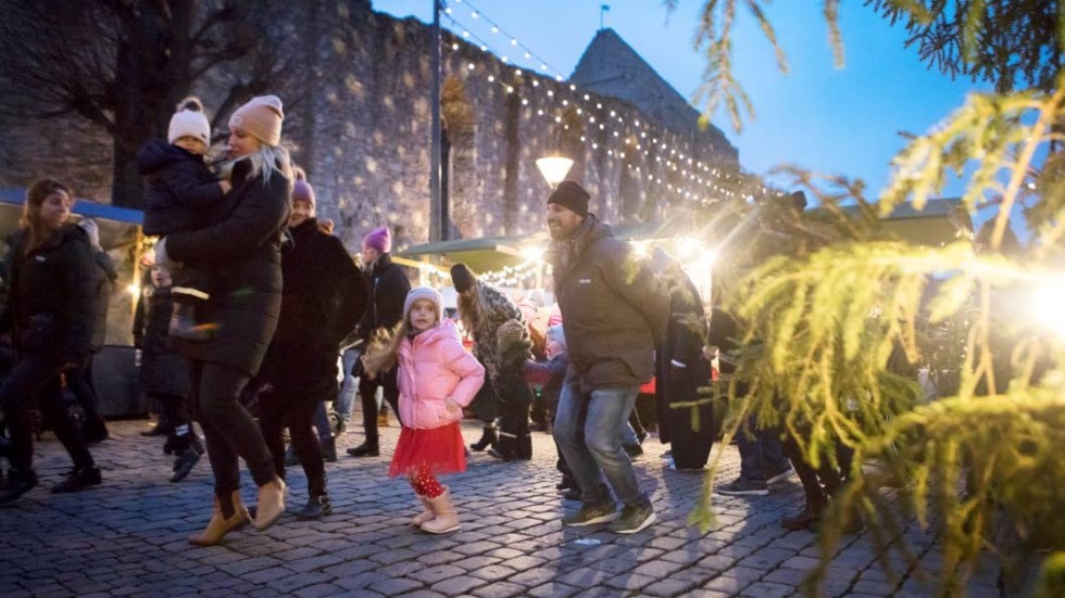 LISTA Hitta julstämningen på en härlig julmarknad