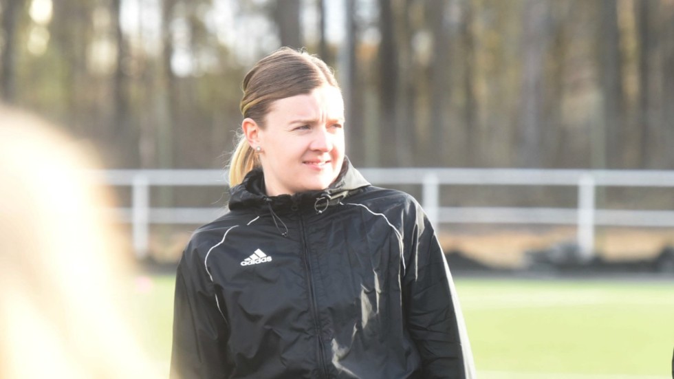 Nathalie Johanssons Vimmerby IF föll med 8-3 borta mot Kenty.