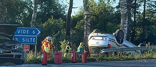 Trafikolycka vid Mästermyr - tre personer till sjukhus