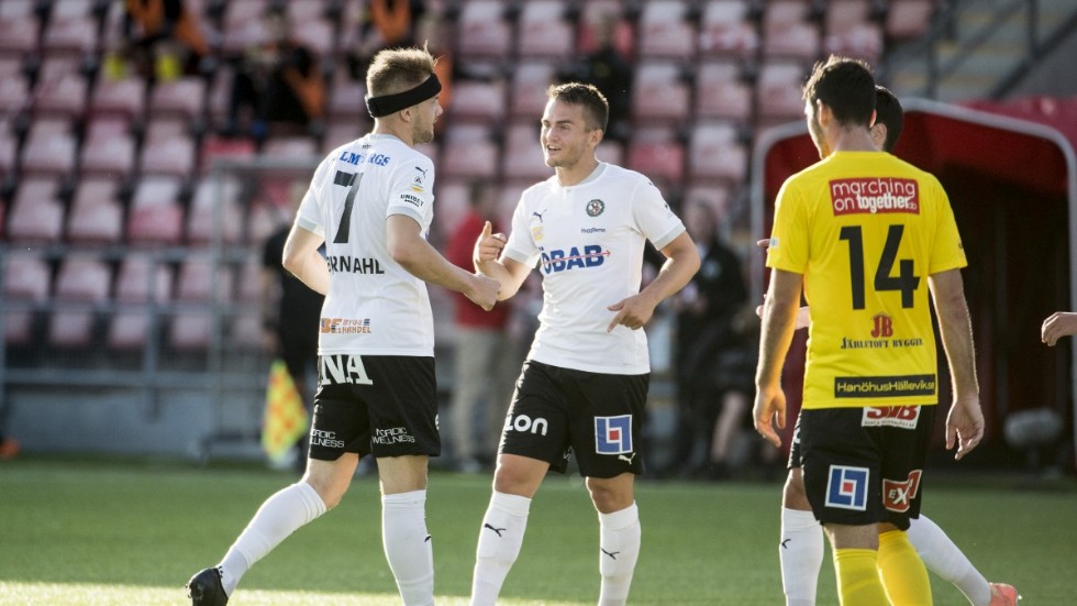 Erik Björndahl kvitterade för ÖSK mot Mjällby i 3–1-segern.