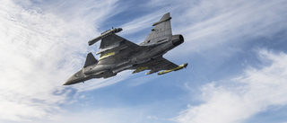 Ibland flyger Gripen så nära att det känns