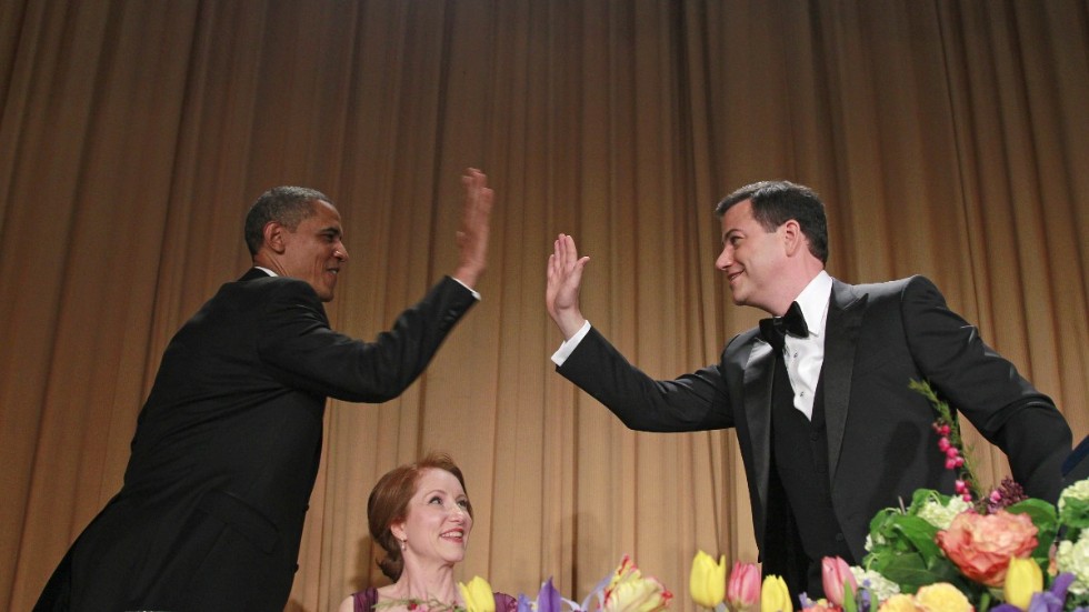 Barack Obama och komikern Jimmy Kimmel på White house correspondent´s dinner 2012.