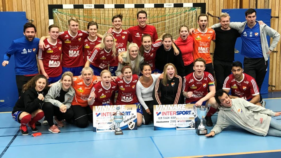 Borens IK från Motala vann både damklassen och herrklassen förra året i Södracupen i Mjölby. På fredag och lördag är det dags igen, spel i två hallar.