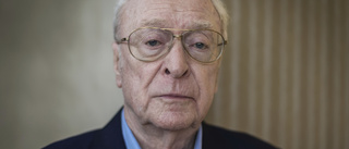 Michael Caine romandebuterar med thriller