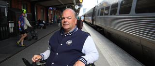 Andreas från Linköping skadade sig svårt när han skulle åka tåg