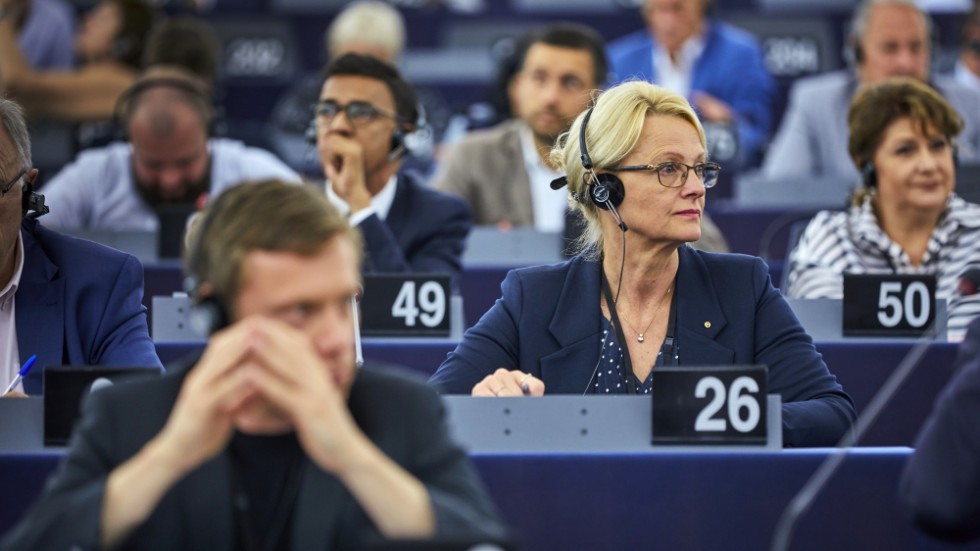 Under tisdagen godkände Europaparlamentet överenskommelserna med EU-länderna från slutet av 2022 om flera viktiga rättsakter som ingår i 55-procentspaketet. Svenska ledamoten Heléne Fritzon (S) konstaterar att det blev en "historisk dag för klimatet". 