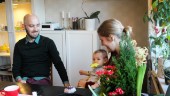 Familjen Carlenius dissar julklappar de inte behöver – en oanvänd pryl ska inte bli ett dåligt ett samvete