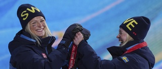 Här vill Karlsson ge bort sin medalj till bronshjälten: "Hon förtjänar två"