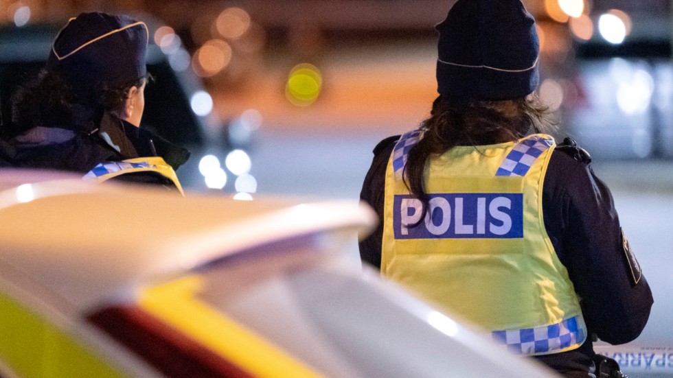 Av de nya poliserna som fördelades i landet och påbörjade sina anställningar i måndags placerades tre i Hultsfred och två i Vimmerby.
