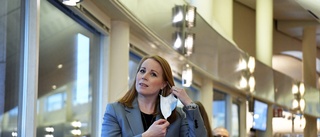 Centerledaren Annie Lööf har covid-19