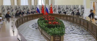Xi och Putin stärker banden i Uzbekistan