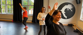 Dansen ger glädje och bättre hälsa för de asylsökande
