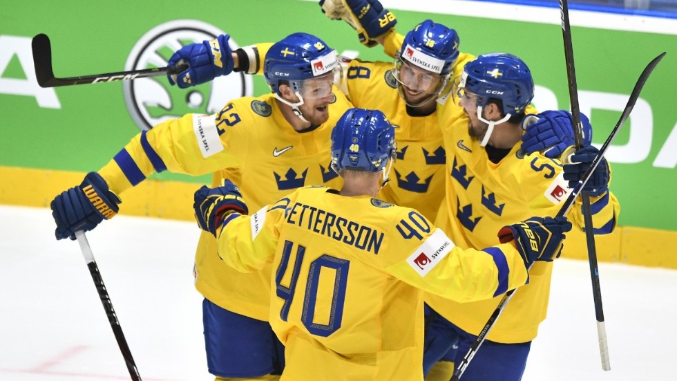 Tre Kronor kommer inte att spela ishockey-VM i Belarus i år. Mästerskapet flyttas från Minsk av säkerhetsskäl. Arkivbild