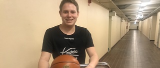 18-åringen som leder Motala basket