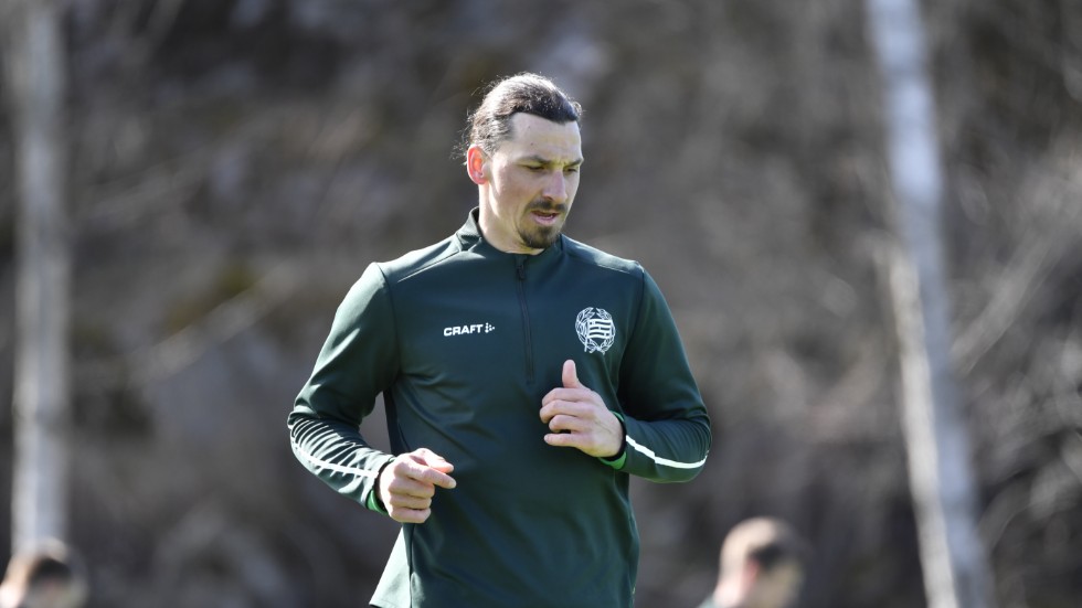 Zlatan Ibrahimovic kommer hem och tränar med Hammarby i april, men trots spekulationerna spelar han inte med "sitt" lag i allsvenskan.