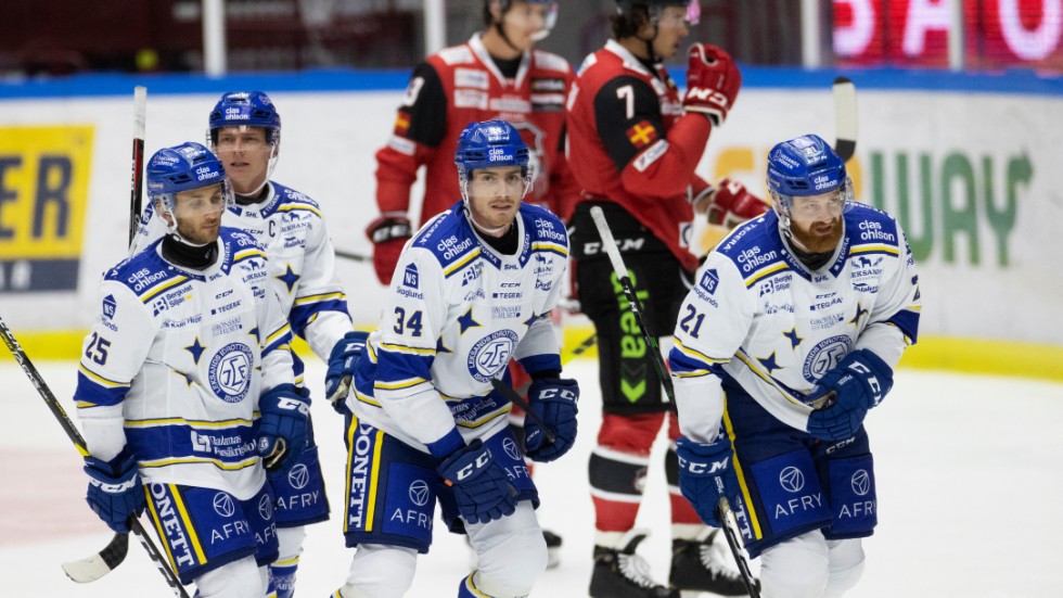 Carter Camper (till vänster) svarade för två mål när Leksand vann borta mot Malmö i SHL-ishockeyn.