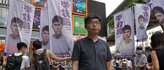 Myndigheterna i Hongkong rensar ut skolböcker